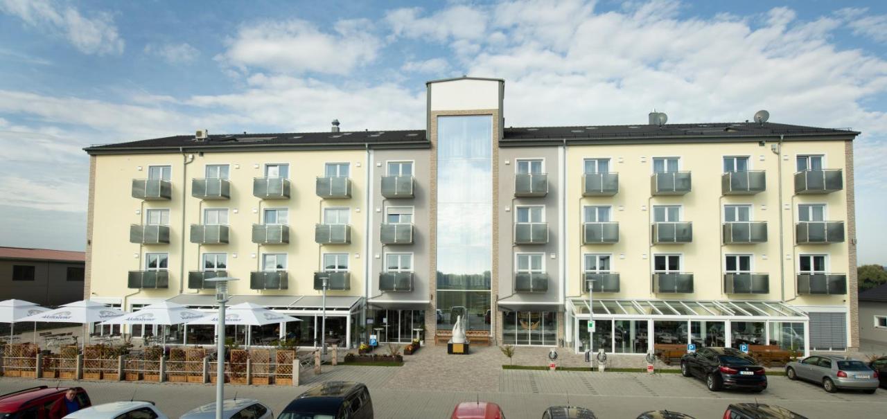 Stadthotel Donauwoerth Exterior foto